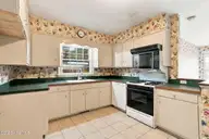 209 Brentwood Drive N, Wilson, NC 27893 — 4-bedroom home in Brentwood Forest, Wilson, NC, photo 15 of 60: Kitchen