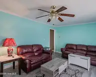 1937 Jackson Street, Wilmington, NC 28401 — 3-bedroom home in Sunset Park, Wilmington, NC, photo 4 of 22: living room 3
