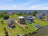 136 Singleton Street, Sneads Ferry, NC 28460 — 4-bedroom waterfront home in Chadwick Acres, Sneads Ferry, NC, photo 4 of 8
