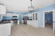 211 Pond Road, Rocky Point, NC 28457 — 3-bedroom manufactured home in Arvida Lands, Rocky Point, NC, photo 9 of 36: 20_kitchen