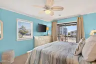 802 W Main Street, Sunset Beach, NC 28468 — 4-bedroom waterfront home in Sunset Beach, Sunset Beach, NC, photo 20 of 48: kahunaphoto.com-05747