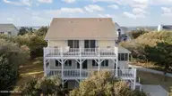 103 Grace Court, Emerald Isle, NC 28594 — 4-bedroom waterfront home in Windfall South, Emerald Isle, NC, photo 3 of 65: 103 Grace Court