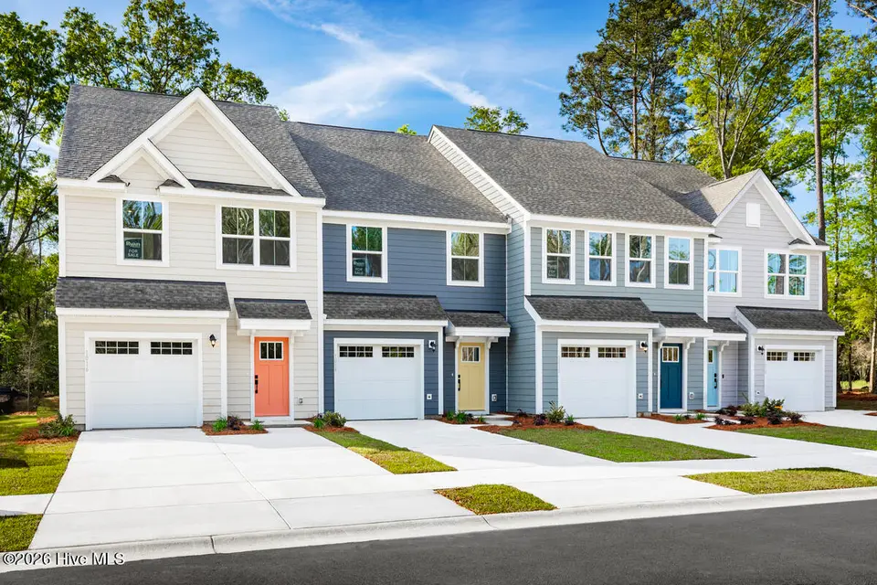 3194 Edgehill Drive, Navassa, NC 28451 — 3-bedroom townhome in Lakes at Riverbend, Navassa, NC, photo 1 of 13
