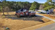 107 W Raintree Lane, Goldsboro, NC 27534 — 3-bedroom home in Raintree, Goldsboro, NC, photo 17 of 59: 17-107 W Raintree Ln-17