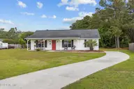 177 Avis Drive, Newport, NC 28570 — 3-bedroom waterfront home in Salty Shores, Newport, NC, photo 2 of 49: 177 Avis Drive