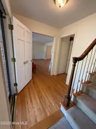 907 Chestnut Drive, Smithfield, NC 27577 — 3-bedroom home in E.J. Wellons, Smithfield, NC, photo 11 of 43: IMG_9635
