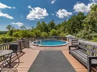 818 -820 Thomas Road, Rocky Mount, NC 27801 — 3-bedroom home, Rocky Mount, NC, photo 21 of 35: IMG_2327