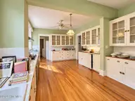15 Mccaskill Road W, Pinehurst, NC 28374 — 4-bedroom home in Old Town, Pinehurst, NC, photo 9 of 26: Kitchen