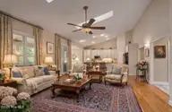 220 Shoreline Drive, New Bern, NC 28562 — 4-bedroom waterfront home in River Bend, New Bern, NC, photo 6 of 70: IMG_8703