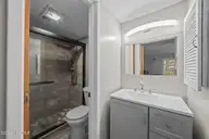 1306 Harbourside Drive, New Bern, NC 28560 — 2-bedroom waterfront condo in Fairfield Harbour, New Bern, NC, photo 20 of 36: Full Bath 1
