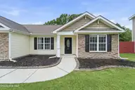 210 Jasmine Lane, Jacksonville, NC 28546 — 3-bedroom home in Aragona Village, Jacksonville, NC, photo 8 of 52