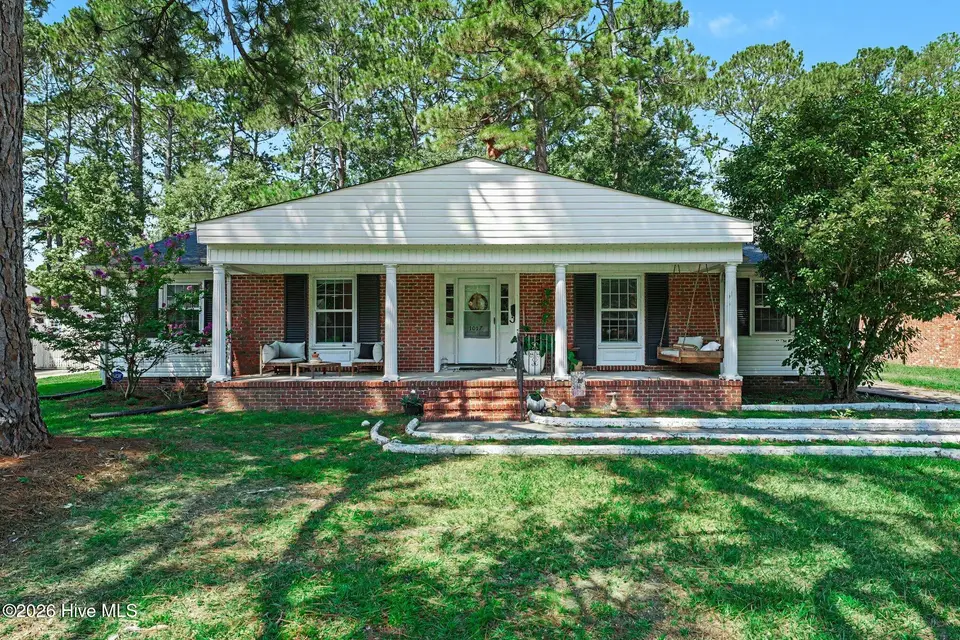 1017 S Claiborne Street, Goldsboro, NC 27530 — 3-bedroom home in Woodford, Goldsboro, NC, photo 1 of 27: 002_file_5194