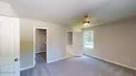 109 Red Maple Place, Goldsboro, NC 27530 — 3-bedroom home in Grand Oaks, Goldsboro, NC, photo 9 of 29: Master Bath