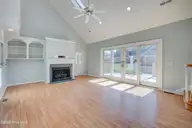 4406 Fireside Court, Wilmington, NC 28412 — 4-bedroom home in Bexley, Wilmington, NC, photo 10 of 51: 4406FiresideCourt-34