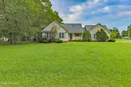 215 S Johnson Street, Beulaville, NC 28518 — 3-bedroom home, Beulaville, NC, photo 2 of 37