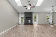 182 Raintree Circle, Jacksonville, NC 28540 — 3-bedroom home in Raintree, Jacksonville, NC, photo 4 of 26: raintree-6