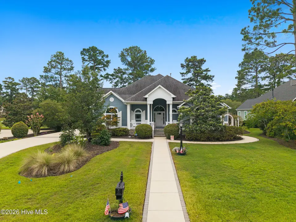 459 Dunlieth Street NW, Calabash, NC 28467 — 4-bedroom home in Brunswick Plantation, Calabash, NC, photo 1 of 74