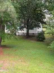 126 Deer Walk Lane, Tarboro, NC 27886 — 3-bedroom home in Harts Mill Run, Tarboro, NC, photo 11 of 48: IMG_0268