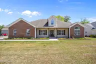 200 E Howard Drive, Jacksonville, NC 28540 — 4-bedroom home in River Bluff, Jacksonville, NC, photo 5 of 55: Main entry 4