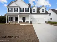 902 Wild Azalea Way, Hubert, NC 28539 — 3-bedroom home in Peyton's Ridge, Hubert, NC, photo 3 of 30: 42-web-or-mls-P2029723