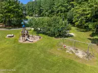 106 Lakeview Lane, Washington, NC 27889 — 3-bedroom waterfront home in Pamlico Plantation, Washington, NC, photo 24 of 69