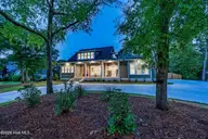 2225 S Live Oak Parkway, Wilmington, NC 28403 — 6-bedroom home in South Oleander, Wilmington, NC, photo 4 of 73