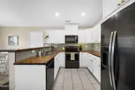 7230 Copperfield Court, Wilmington, NC 28411 — 3-bedroom home in Holly Field, Wilmington, NC, photo 3 of 35: Kitchen