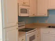 2059 Briarwood Drive, Kinston, NC 28501 — 2-bedroom townhome in Briarpatch, Kinston, NC, photo 11 of 46: IMG_3989