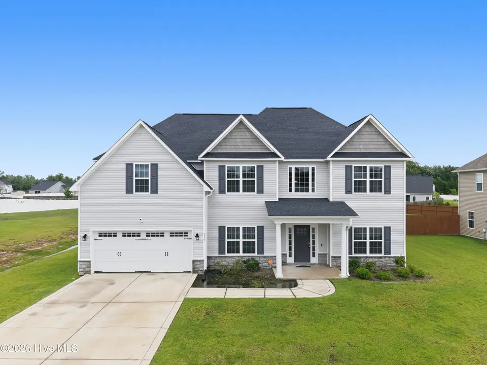 316 Naval Store Drive, Jacksonville, NC 28546 — 4-bedroom home in Onslow Bay, Jacksonville, NC, photo 1 of 66