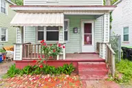 514 First Avenue, New Bern, NC 28560 — 3-bedroom home, New Bern, NC, photo 1 of 17: 514 First Avenue, New Bern, NC 28560