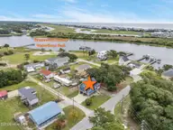 681 Forest Drive SE, Bolivia, NC 28422 — 2-bedroom waterfront home in Sunset Harbor, Bolivia, NC, photo 3 of 32