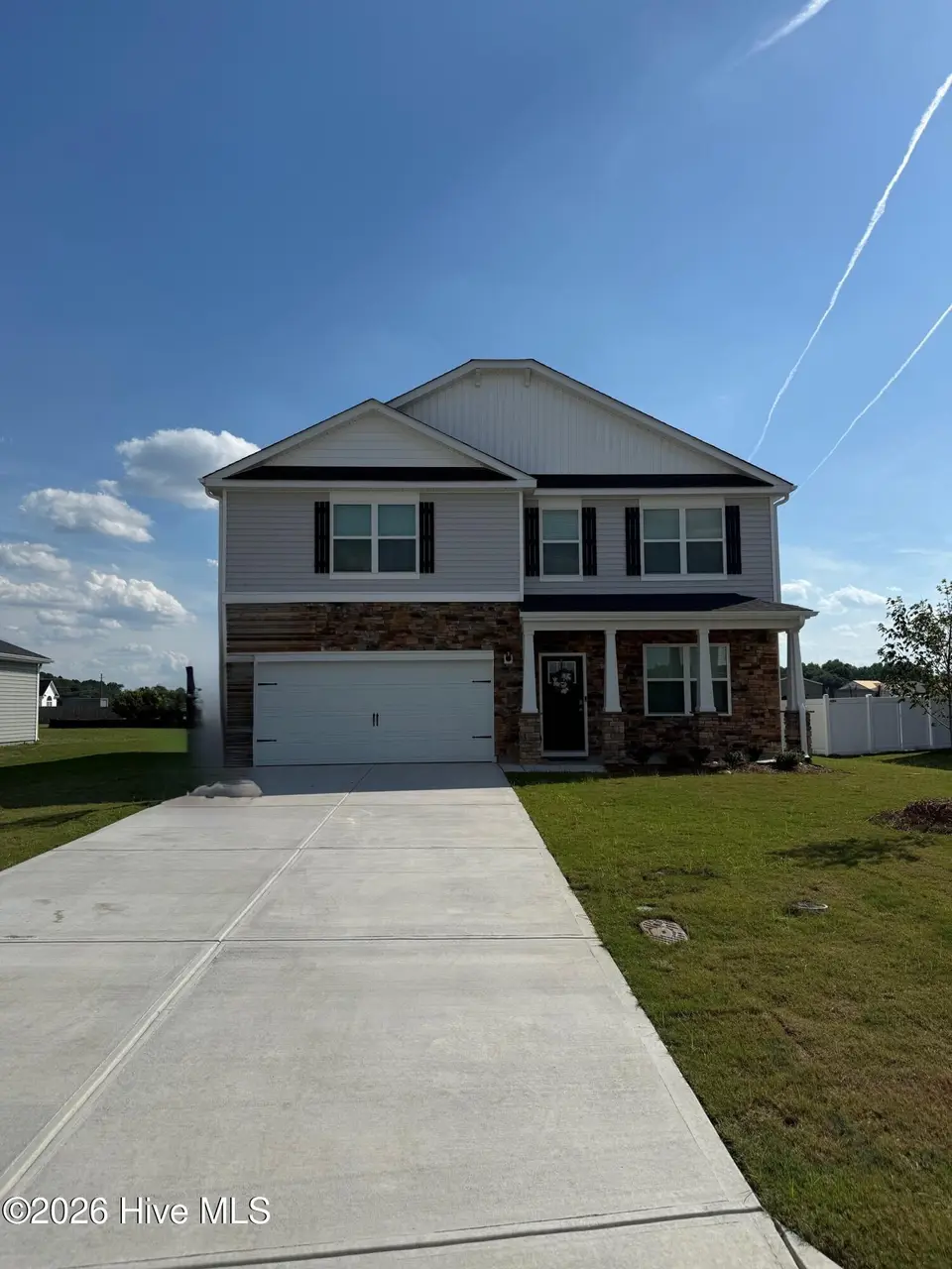 1222 Queensland Lane, Ayden, NC 28513 — 4-bedroom home in East Ridge, Ayden, NC, photo 1 of 5: 1222 Queensland