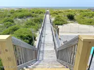 323 Caswell Beach Road, Oak Island, NC 28465 — 5-bedroom waterfront home in Caswell Beach, Oak Island, NC, photo 20 of 54: 323 Caswell Beach