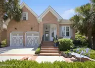 652 Belhaven Drive, Wilmington, NC 28411 — 5-bedroom home in Marsh Oaks, Wilmington, NC, photo 4 of 67