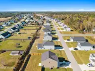511 Sandy Hollow Drive, Jacksonville, NC 28540 — 4-bedroom home in Sandy Hollow, Jacksonville, NC, photo 7 of 52: JAC-SandyHollow-Givens-511 SandHollowDr-