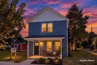 1114 Orange Street, Wilmington, NC 28401 — 3-bedroom home in Castle Dock, Wilmington, NC, photo 2 of 31: 1114OrangeStreet-1_Dusk