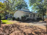 7503 E Oak Island Drive, Oak Island, NC 28465 — 3-bedroom home in Tranquil Harbour Island, Oak Island, NC, photo 1 of 3