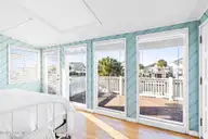 27 Newport Street, Ocean Isle Beach, NC 28469 — 3-bedroom waterfront home, Ocean Isle Beach, NC, photo 23 of 50: 32-web-or-mls-CAMMediaLLC.com 27-09772