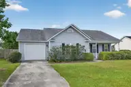 2708 Tarbert Court, Wilmington, NC 28411 — 3-bedroom home in Whitney Pines, Wilmington, NC, photo 3 of 38: 2708TarbertCourt-3
