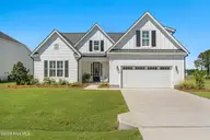 127 Windswept Lane, Beaufort, NC 28516 — 4-bedroom home in Beaufort Club, Beaufort, NC, photo 3 of 60: Beautiful home on Windswept Ln