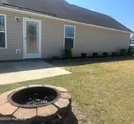 301 Willow Pond Drive, La Grange, NC 28551 — 3-bedroom home in Willow Pond, La Grange, NC, photo 5 of 18: IMG_0542
