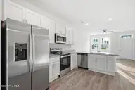 215 Sandy Cove Lane, Sneads Ferry, NC 28460 — 3-bedroom townhome in Beachside Commons, Sneads Ferry, NC, photo 9 of 29