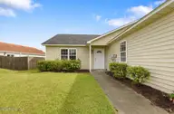 113 Charlton Road, Hubert, NC 28539 — 2-bedroom townhome in Foxtrace Point, Hubert, NC, photo 4 of 16
