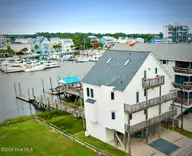 517 Canal Drive, Carolina Beach, NC 28428 — 4-bedroom waterfront home, Carolina Beach, NC, photo 3 of 76