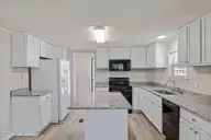 135 Brandy Avenue, La Grange, NC 28551 — 3-bedroom manufactured home in Leisure Estates, La Grange, NC, photo 9 of 25