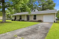 1307 Kevin Court, Jacksonville, NC 28546 — 3-bedroom home in Branchwood, Jacksonville, NC, photo 3 of 68