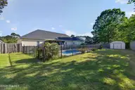 6404 Shire Lane, Wilmington, NC 28411 — 4-bedroom home in Belmar Forest, Wilmington, NC, photo 24 of 39: 6404ShireLane-8