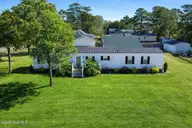 201 Live Oak Drive, Cape Carteret, NC 28584 — 3-bedroom manufactured home in Bayshore Park, Cape Carteret, NC, photo 1 of 21: 201 Live Oak