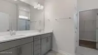 828 Fernwind Circle, Aberdeen, NC 28315 — 3-bedroom home in Martin Farms, Aberdeen, NC, photo 22 of 28: Bathroom