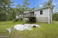 265 Riverview Drive, Burgaw, NC 28425 — manufactured home in Woodridge, Burgaw, NC, photo 6 of 35